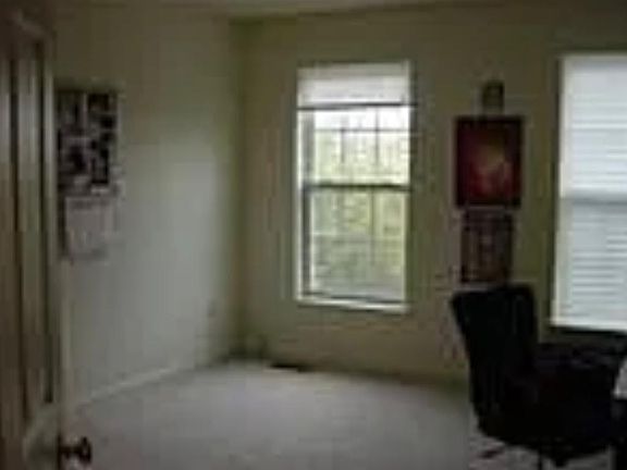 5th image of 3667 Armada Dr