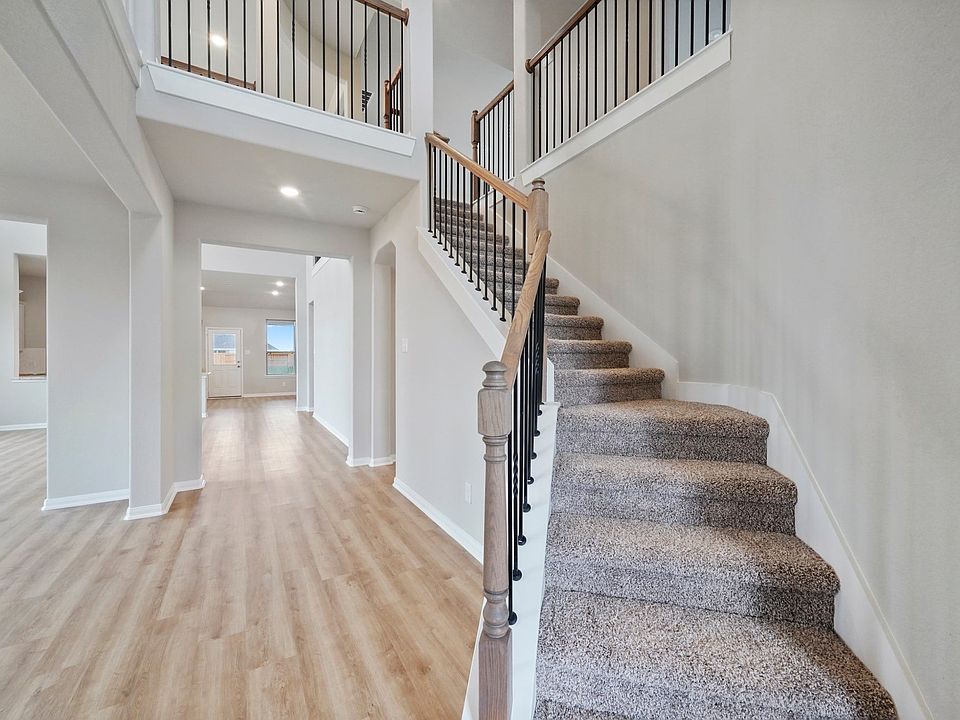 210 Valley Ranch Trail - Grant - Entry