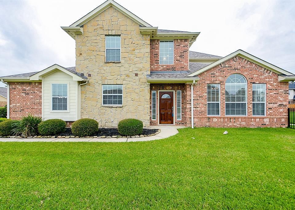 1st image of 18702 Cypress Loch Dr