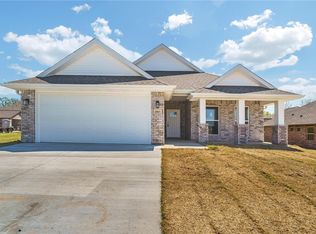4967 Little Field Ave, Springdale, AR 72762