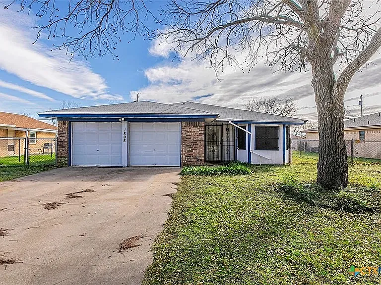 1808 Galaxy Dr — Photo 1