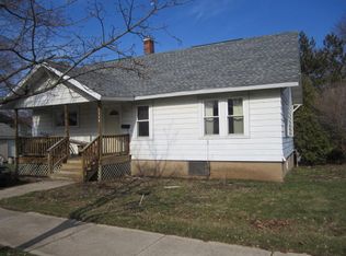 1114 State St, Marinette, WI 54143