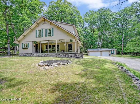 199 Station Hill Rd, Henryville, PA 18332