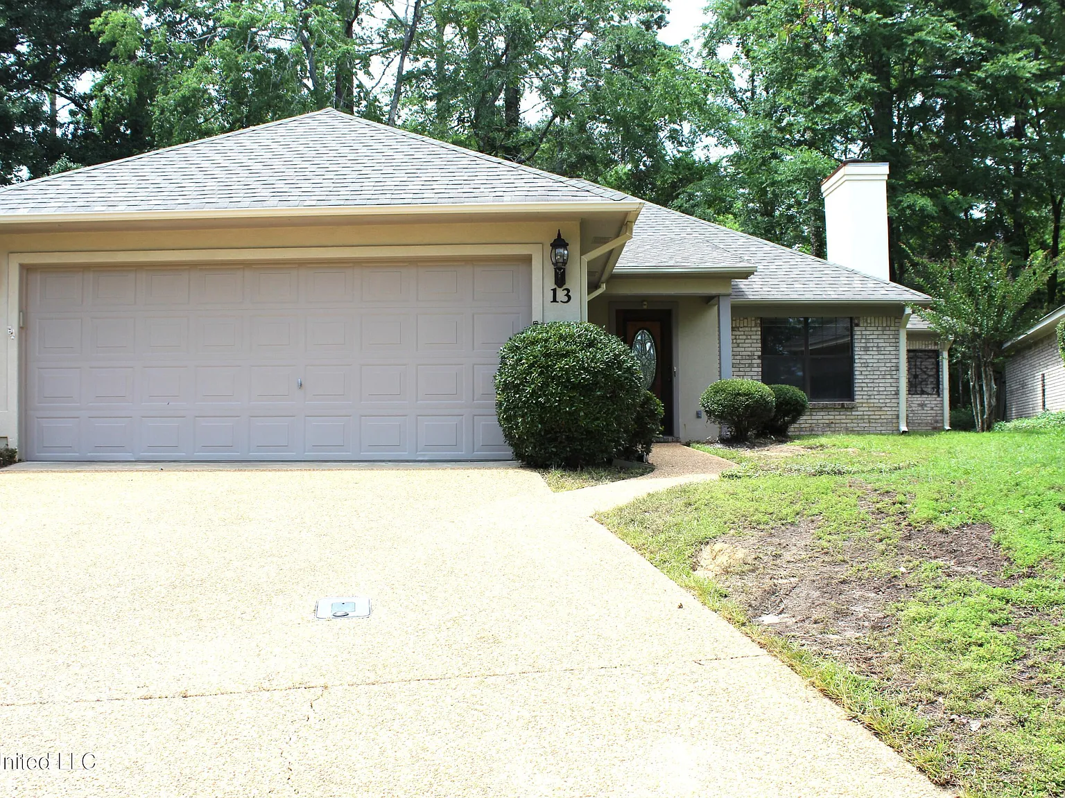 3 bed, 2.0 bath, 1642 sqft, $1,950 — Photo 2
