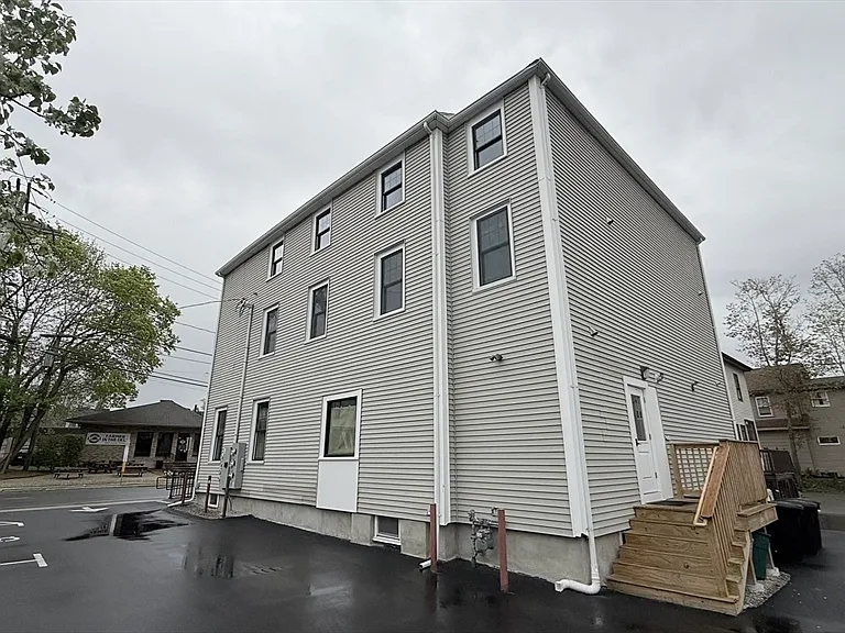 944 East St #3 — Photo 22