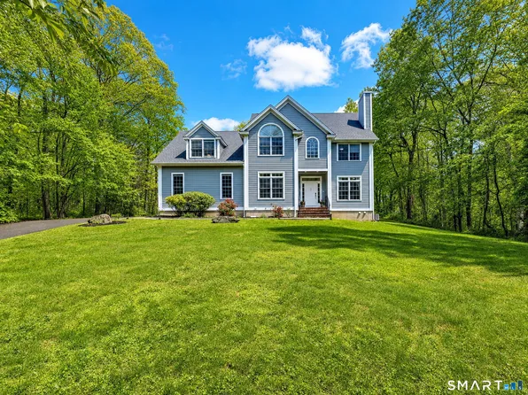 125 Peck Hill Road, Woodbridge, CT 06525