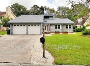 303 Christiee Ct, Charleston, SC 29418