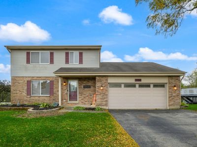 1152 Evergreen Dr, Carol Stream, IL, 60188