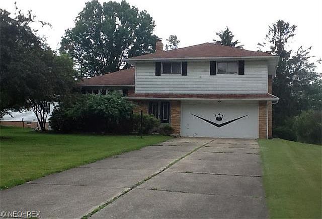 1st image of 34685 W Sharondale Dr