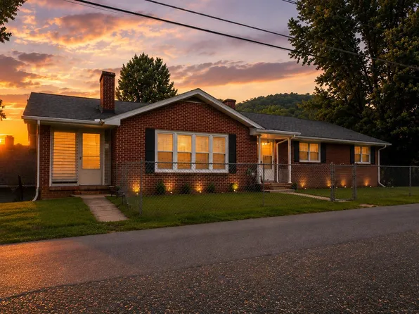 201 Brown St, Appalachia, VA 24216