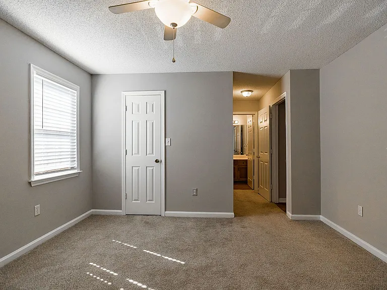 345 Research Dr #72 — Photo 38