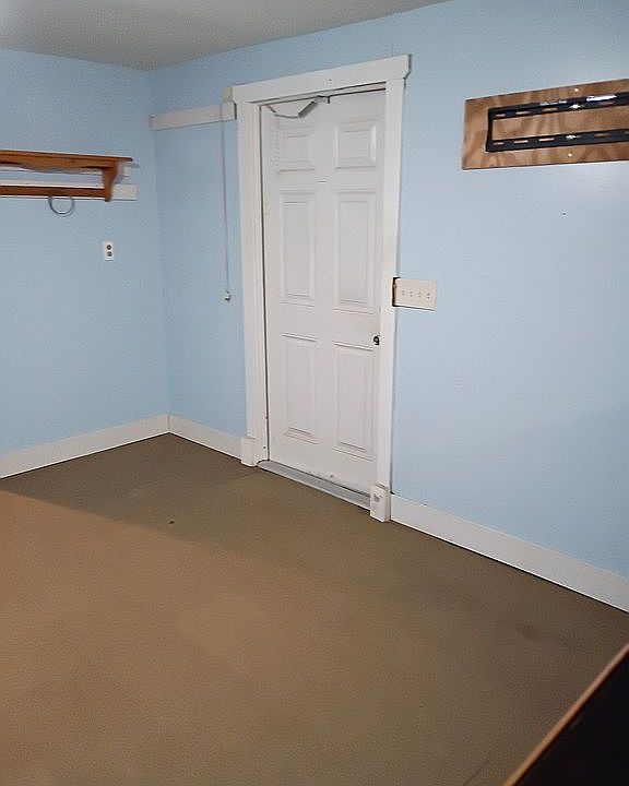 1st image of 4090 Aurora Rd #10