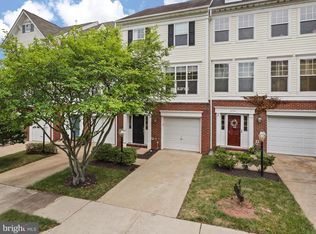 8131 Rainwater Cir, Manassas, VA 20111
