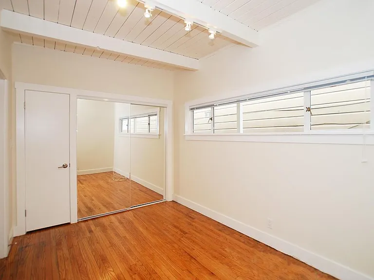 2844 Golden Gate Ave #5 — Photo 6