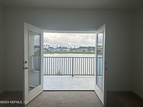 4th image of 405 STARGAZE Lane #104