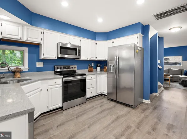 582 Ocean Pkwy, Ocean Pines, MD 21811