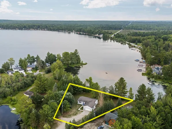 3792 Cove Dr NE, Kalkaska, MI 49646