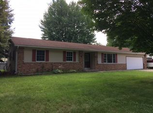 301 Northern Lites Dr, Middlebury, IN 46540