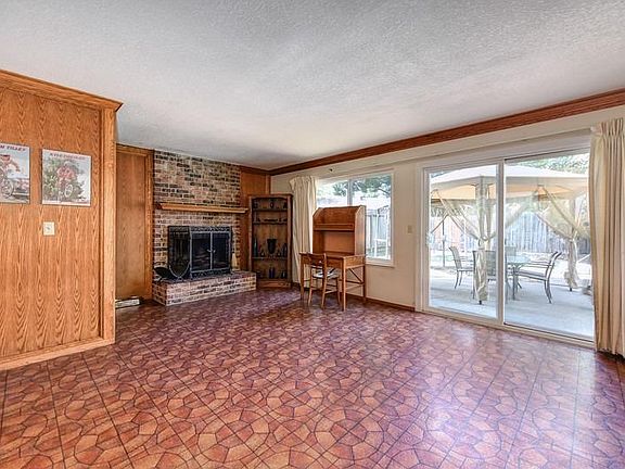 5th image of 8248 Twin Oaks Ave