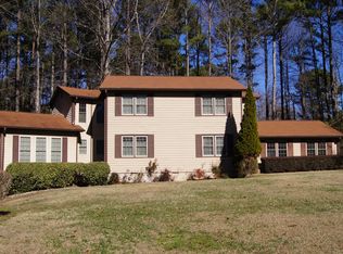 7 Eastwood Ct, Newnan, GA 30265