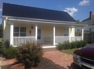 309 4th St, Cloverport, KY 40111