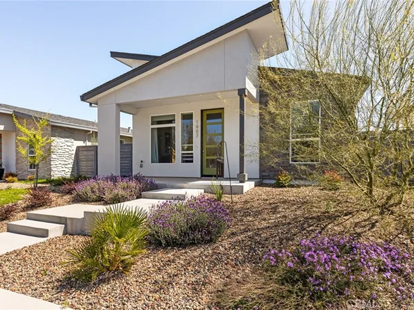 1687 Notre Dame Blvd, Chico, CA 95928