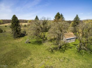 7949 W Warren Rd, Shelby, MI 49455