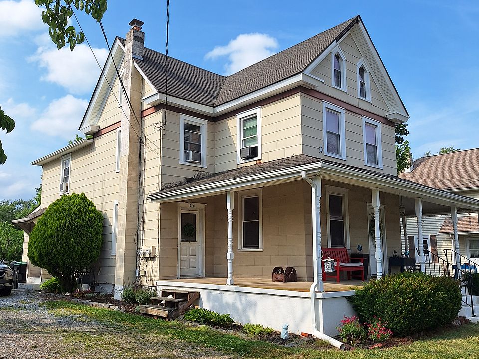 1st image of 3B Cedarbrook Rd