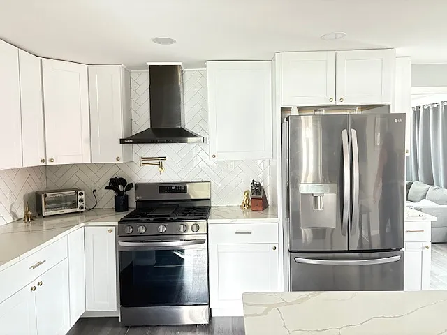 5224 Woodlawn Street - 1 — Photo 4