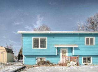 5504 S Pitch Ct, Rapid City, SD 57703