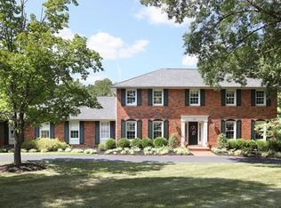 23 Crown Manor Dr, Chesterfield, MO 63005