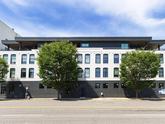 3rd image of 1329 4th Ave S #301