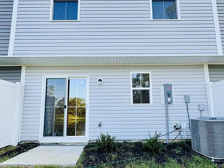 405 Myrtle Meadows Dr #1 — Photo 22