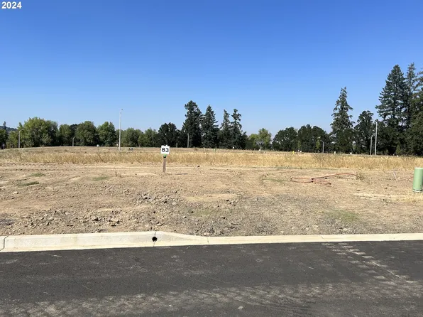 1575 NW Tracy St #83, McMinnville, OR 97128