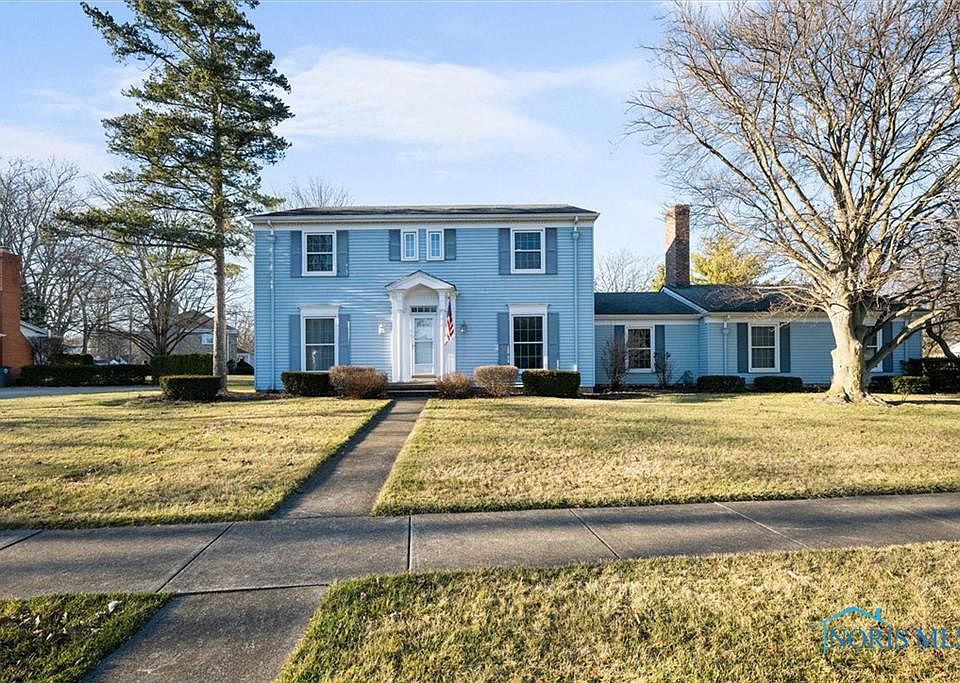 1st image of 932 Bexley Dr
