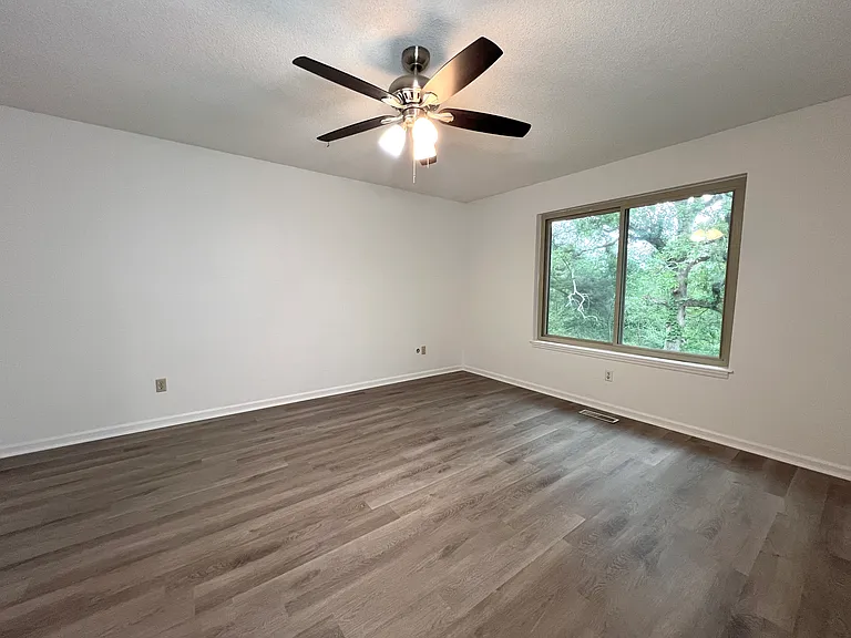 5704 Belle Point Rd — Photo 26