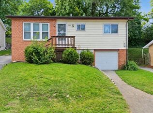 220 Ruggles Rd, Saint Louis, MO 63135