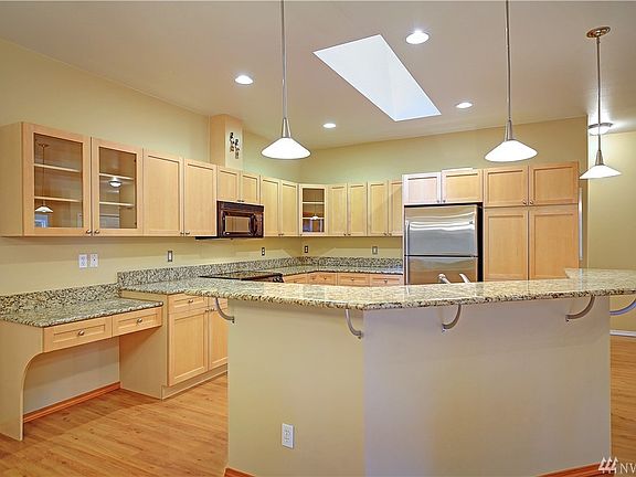 5th image of 126 Valdes Ct