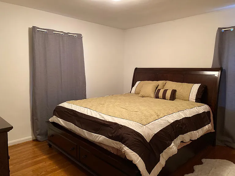 1802 Beacon Hill Rd — Photo 3