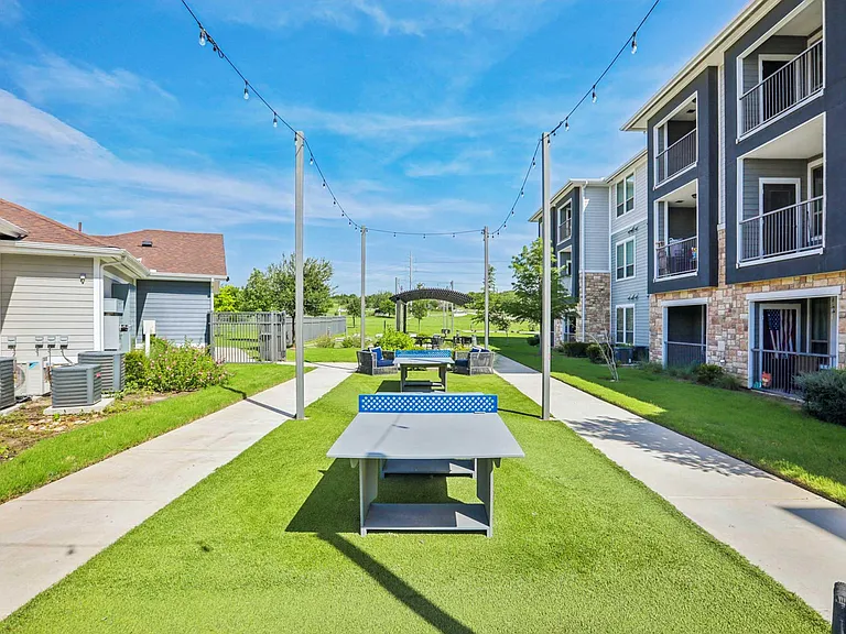 Limestone Ridge — Photo 1