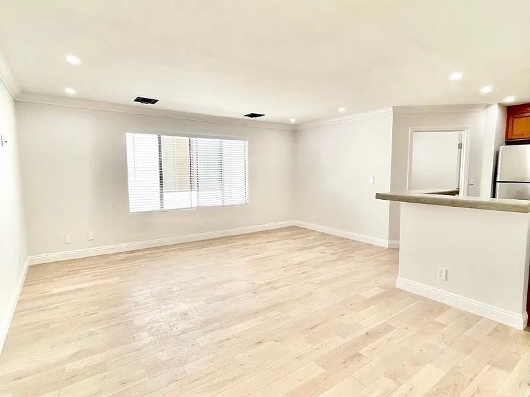 1540 Brockton Ave #204 — Photo 10