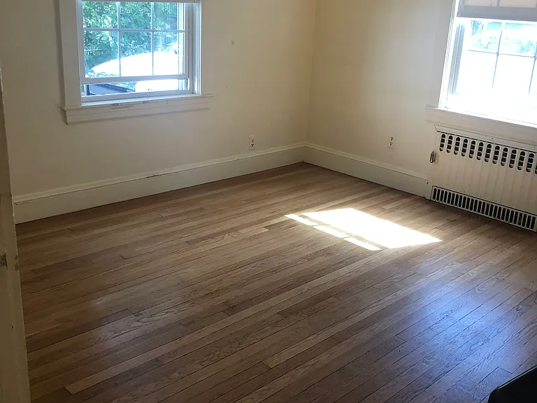 17 Shakespeare Rd — Photo 10