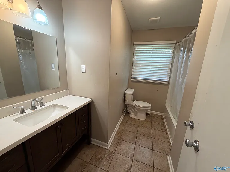 2116 Gilbreath Rd NW — Photo 9