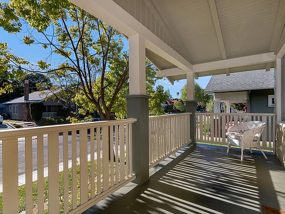 4th image of 1058 Dolores Way
