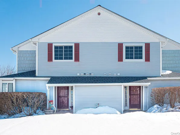 3 Magnolia Lane, Warwick, NY 10990