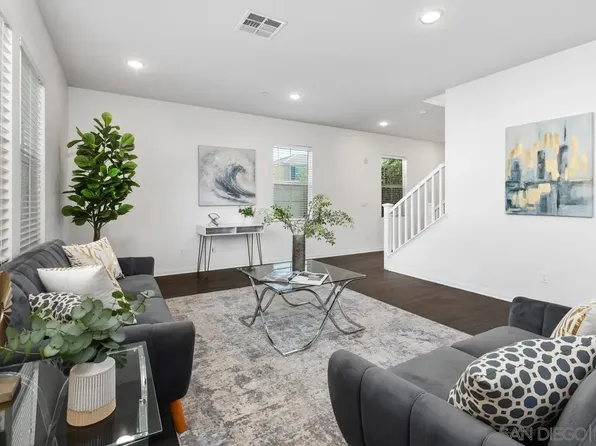 8612 Arlington Way, Santee, CA 92071