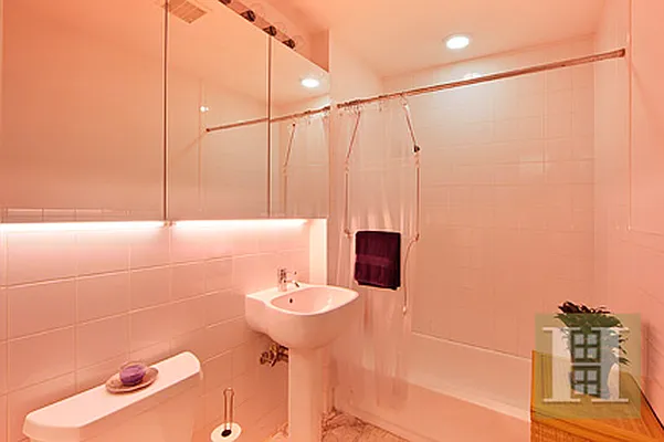 Sold by Halstead Real Estate | media 28