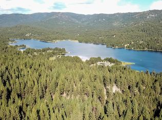 1-1 Horsethief Rd, Cascade, ID 83611