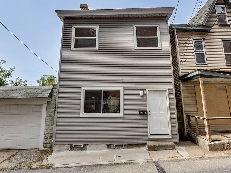 819 Proctor Way — Photo 22