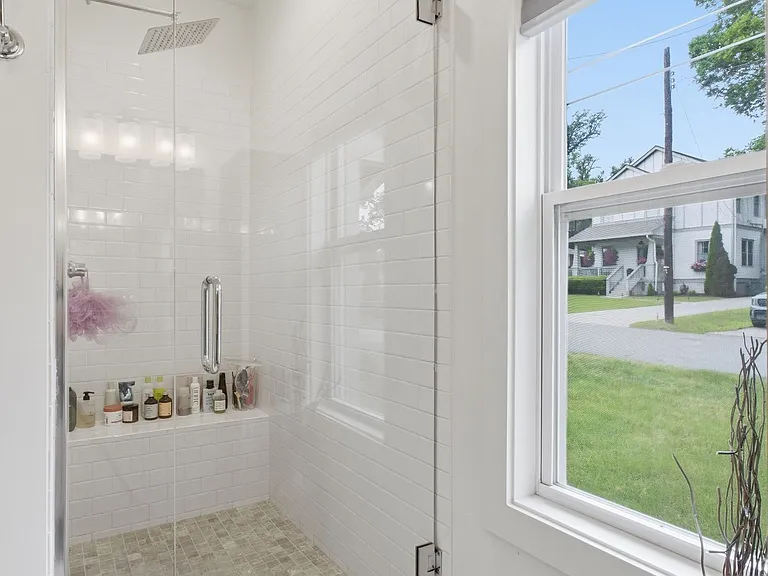4010 Burrus St — Photo 21